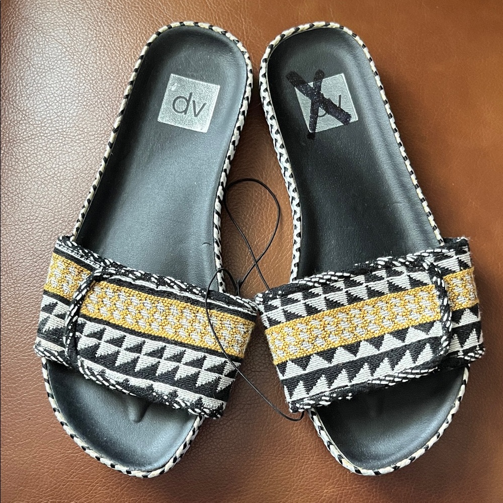 DV by Dolce Vita Black & Gold Patterned Slide Sandals